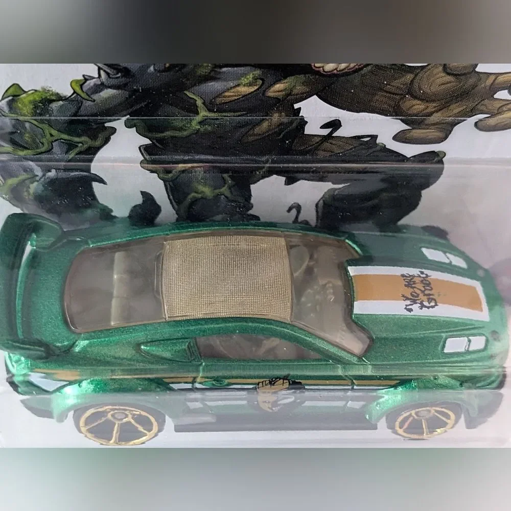 Hot Wheels Marvel Spider-Man Maximum Venom Venomized Groot